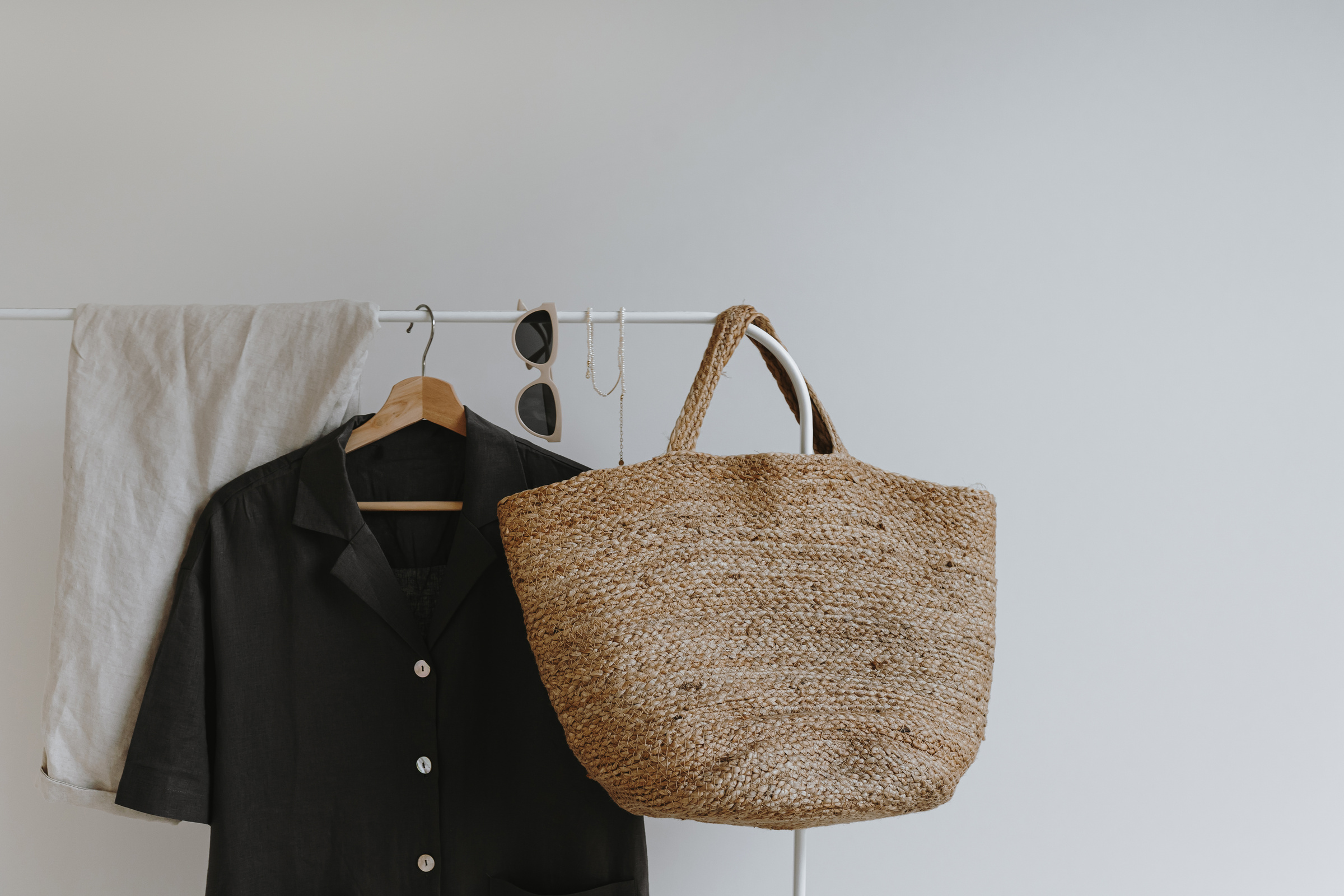 Casual Fashion Composition with Woven Bag